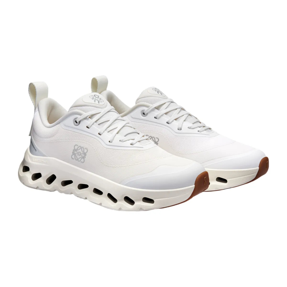 Cloudtilt Loewe 2 Sneaker Women's All|White